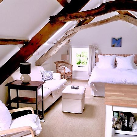 The Attic Apartment, Quay Street Studios Cardigan Exterior foto